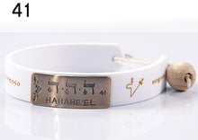 Carica l'immagine nel visualizzatore di Gallery, 41) HAHAHE’EL - 14 a 18 Ottobre, bracciale caucciù piastrina bronzo