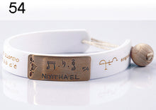 Carica l'immagine nel visualizzatore di Gallery, 54) NIYITHA’EL - 17 a 22 Dicembre, bracciale caucciù piastrina bronzo