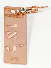 Carica l'immagine nel visualizzatore di Gallery, 17) LA'AWIYAH II- 11 a 16 Giugno - Orecchino in bronzo satinato, orecchino bronzo satinato