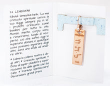 Carica l'immagine nel visualizzatore di Gallery, 34) LEHEHIYAH - 8 a 13 Settembre - Orecchino in bronzo satinato, orecchino bronzo satinato