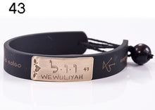 Carica l'immagine nel visualizzatore di Gallery, 43) WEWULIYAH - 23 a 28 Ottobre, bracciale caucciù piastrina bronzo