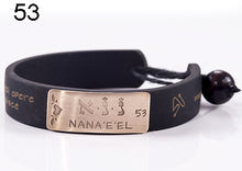 Carica l'immagine nel visualizzatore di Gallery, 53) NANA’E’EL - 12 a 17 Dicembre, bracciale caucciù piastrina bronzo