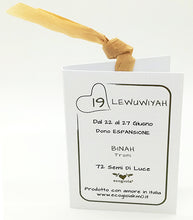 Carica l'immagine nel visualizzatore di Gallery, 19) LEWUWIYAH - 22 a 27 Giugno - Packaging etichetta